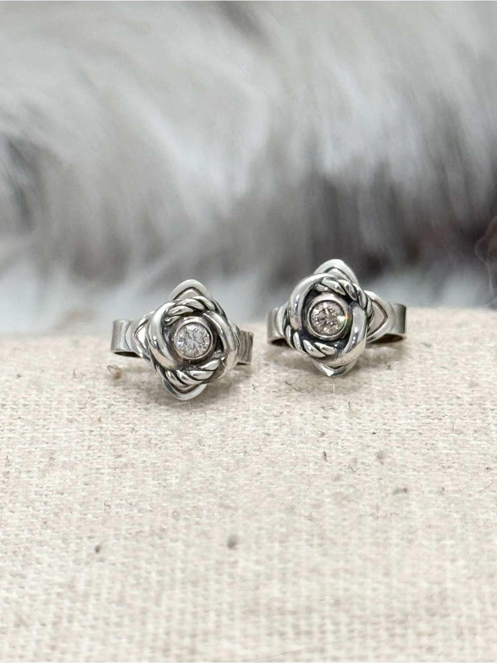 David Yurman .925 Diamond Infinity Stud Earrings w/Box 14K Gold Posts